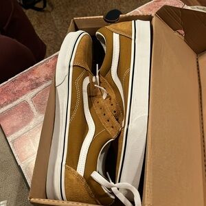 Old skool color theory golden brown canvas vans men sz 11.5